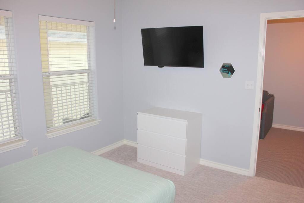 קורפוס כריסטי Spacious Home, Short Walk To Beach, Heated Pool! מראה חיצוני תמונה
